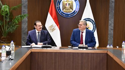 وزير البترول يبحث زيادة إنتاج شركة أبو طرطور لحامض الفوسفوريك 