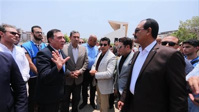 محافظ دمياط ووزير الشباب يتفقدان أعمال إنشاء نادي سيتي كلوب