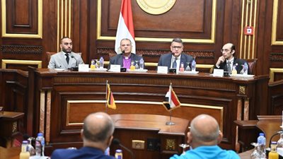 تفاصيل لقاء 