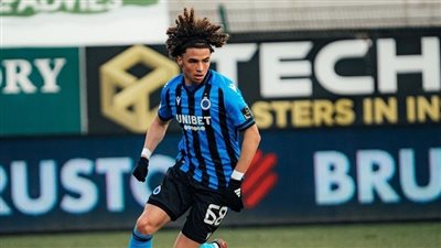 أهلي جدة يراقب لاعبا مغربيا لخلافة رياض محرز