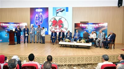 محافظ الدقهلية يشهد المؤتمر السنوي الخامس لوحدات الكلى بالمنصورة..صور 