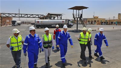 توجيه عاجل من البترول بعد واقعة اشتعال سيارة البنزين بالعاشر