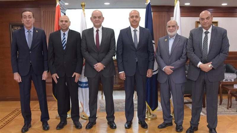 البترول، فيتو 