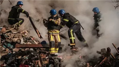 وزير جيش الاحتلال: إيران ستدفع أثمانا باهظة إذا استمرت في عملياتها الهجومية