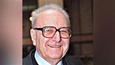 في ذكرى رحيله.. روجيه جارودي الفيلسوف الفرنسي الذي اعتنق الإسلام وواجه الصهيونية.. ناصر القضية الفلسطينية ودفع ثمن مواقفه.. وكتاب «الإسلام دين المستقبل» شاهد على تحوله الفكري والروحي