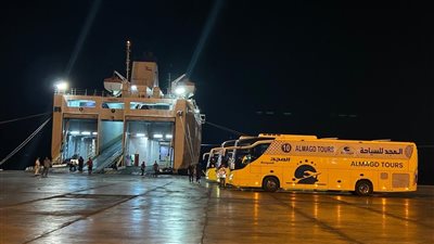 وصول 132 حاجا إلى ميناء نويبع على متن العبارة سينا
