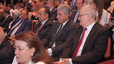 وزير السياحة والآثار يشارك في الاحتفال بالعيد الوطني لدولة روسيا