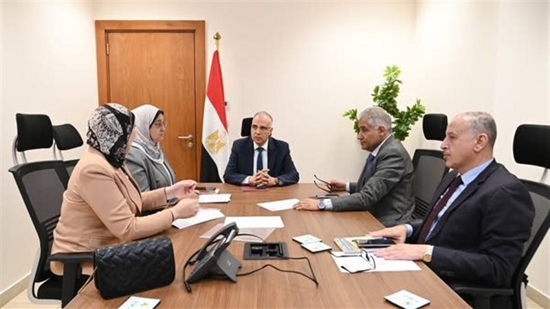 وزير الموارد المائية