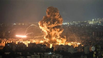  انفجارات تهز طهران وأصفهان وكرمانشاه وحريق ضخم في مطار مهرآباد