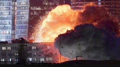 عشرات الصواريخ البالستية الإيرانية تسقط في شمال ووسط إسرائيل 