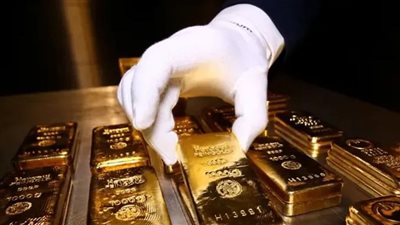 أخبار الاقتصاد اليوم: تراجع أسعار سبائك الذهب بمختلف الأوزان.. تذبذب أسعار العملات الرقمية.. خبير يرصد تأثير خفض الفائدة على البورصة المصرية