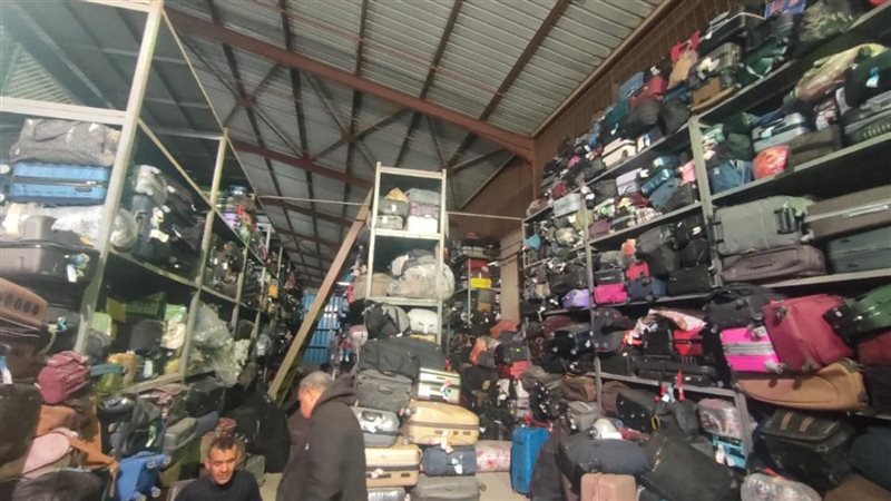 مطار القاهرة، فيتو