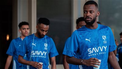 الهلال يخوض أولى تدريباته بواشنطن استعدادا لريال مدريد (فيديو)
