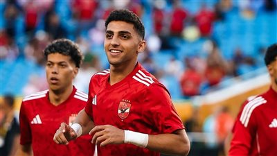 شاهد إحماء لاعبي الأهلي قبل مواجهة إنتر ميامي 