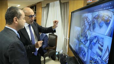 وزير التعليم يتابع امتحانات الثانوية العامة ويشدد على التفتيش 