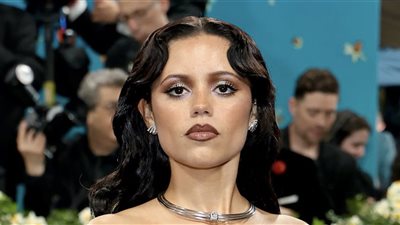 جينا أورتيجا تساند إيران وتذكر العالم بفلسطين