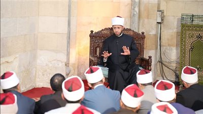 كرسي الإمام الليث، برنامج جديد لوزير الأوقاف بجوار مرقده 