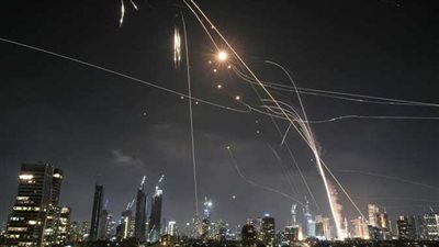 جنرال أمريكي يطالب بوقف دعم إسرائيل: الولايات المتحدة على أعتاب حرب عالمية ثالثة.. نتنياهو يتوسل لتدخل واشنطن بقوة عسكرية لإنقاذه.. الصواريخ الأمريكية تنفد وجنودها في التوابيت