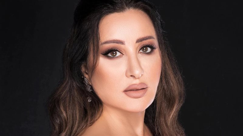 لطيفة، فيتو
