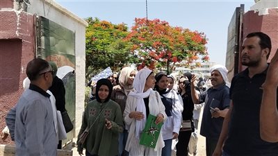 فرحة طلاب الثانوية العامة بالإسماعيلية بامتحاني التربية الدينية والوطنية (فيديو وصور) 