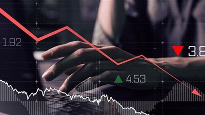 الحرب الايرانية الاسرائيلية تضرب البورصة المصرية، وخبير يوجه أهم النصائح للمستثمرين 