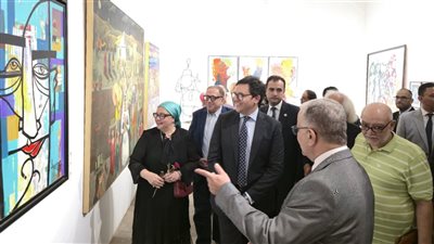 وزير الثقافة يفتتح الدورة الـ45 من المعرض العام بدار الأوبرا (صور وفيديو)