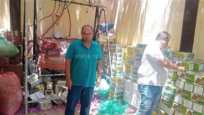 التحفظ على 650 كرتونة عصائر داخل مصنع 