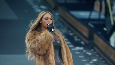 مبيعات ألبومات بيونسيه تتجاوز 65 مليون وحدة في الولايات المتحدة