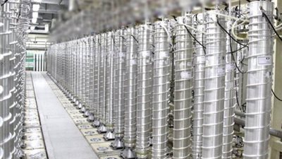 نيويورك تايمز: إيران نقلت مواد نووية من منشأة فوردو قبل الضربة الأمريكية