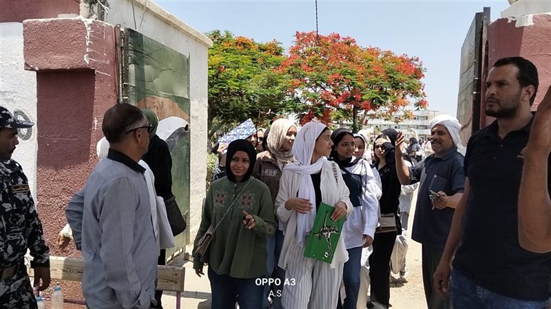 الطلاب 
