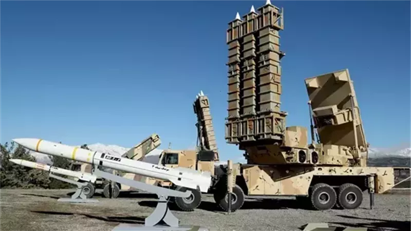 تفعيل الدفاعات الجوية