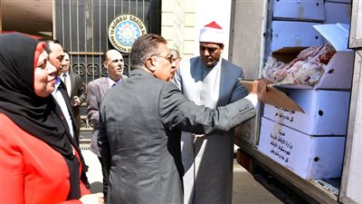 محافظ الدقهلية يشهد استلام دفعة جديدة من لحوم صكوك الأوقاف