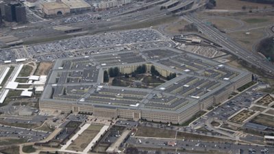 وزير الدفاع الأمريكي يوجه البنتاجون بنشر قدرات إضافية في الشرق الأوسط