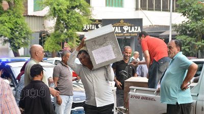 التعليم تتابع وصول أوراق أسئلة امتحاني الفيزياء والتاريخ لطلاب الثانوية العامة 2025 إلى اللجان