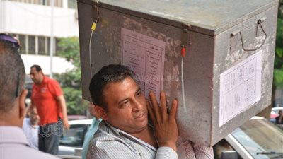 التعليم تتابع وصول أوراق أسئلة امتحانات الثانوية العامة 2025 إلى اللجان (فيديو وصور)