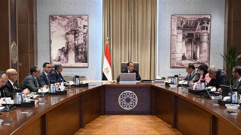 اجتماع برئاسة الدكتور