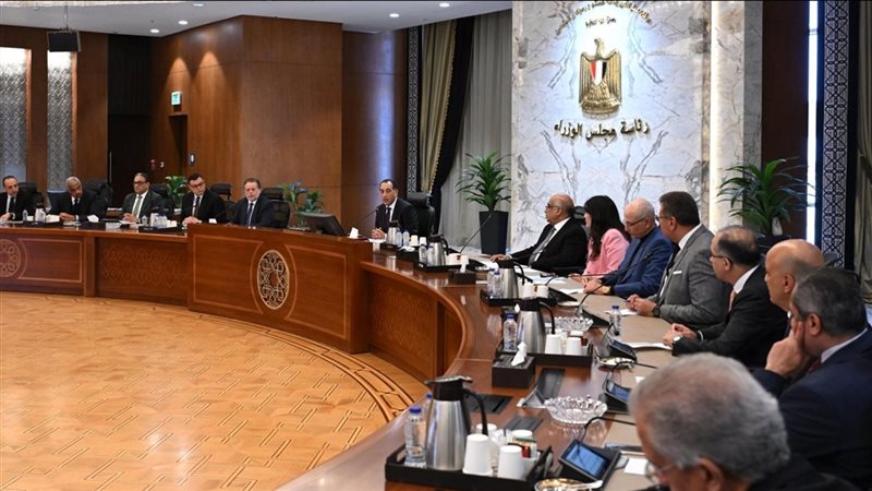 اجتماع برئاسة الدكتور