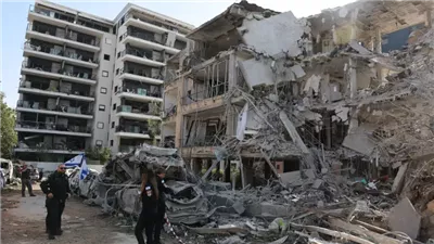 جيش الاحتلال الإسرائيلي يعلن حظر الأنشطة التعليمية والتجمعات ومراكز العمل