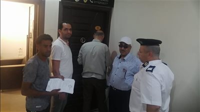 حملة موسعة تغلق 5 منشآت صحية مخالفة بدمياط الجديدة (صور) 