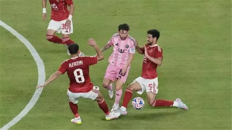 الاهلي، فيتو
