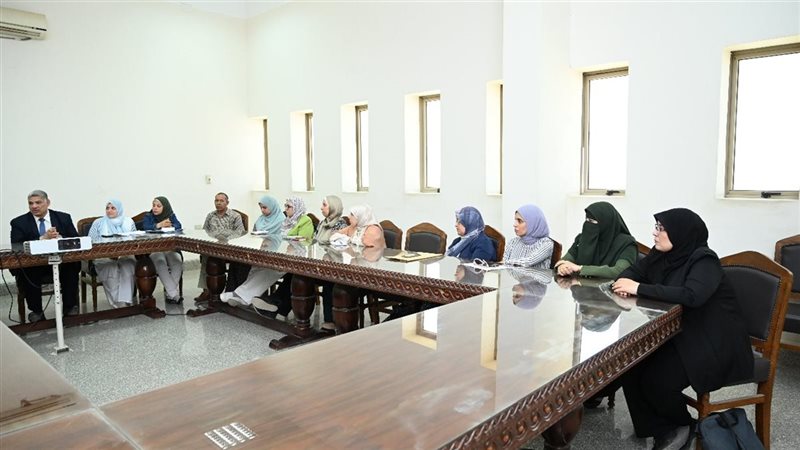 الاجتماع، فيتو