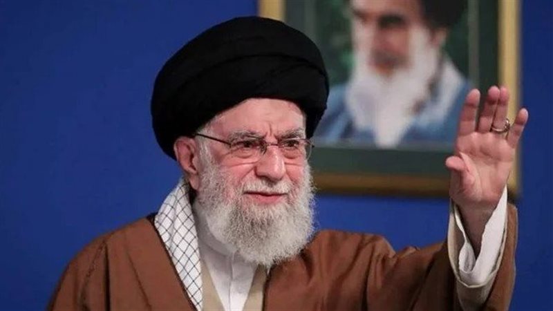 المرشد الإيراني،