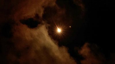 إيران تطلق دفعة ثالثة من الصواريخ ضد إسرائيل وتعلن السيطرة على أجواء الأرض المحتلة