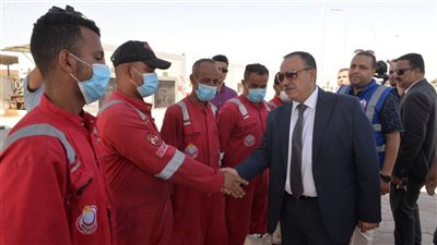 محافظ أسيوط يفتتح مجمع محارق النفايات الطبية بالظهير الصحراوي (صور) 