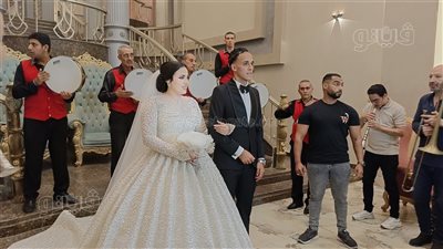اللقطات الأولى من حفل زفاف ناصر منسي بالشرقية، رقصة العروسين تشعل الأجواء 