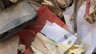 روشتات وأشعة طبية، آخر ما تبقى من ضحايا عقار السيدة زينب المنهار (فيديو وصور) 
