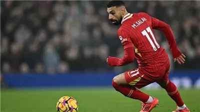 محمد صلاح معلقا على استشهاد لاعب منتخب فلسطين السابق: هل يمكنك أن تخبرنا كيف مات؟ 