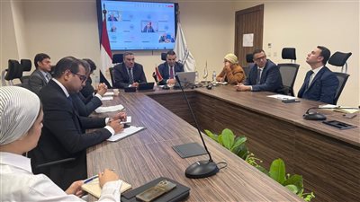 رئيس التمثيل التجاري يلتقي رؤساء المكاتب التجارية المعتمدين بالدول العربية