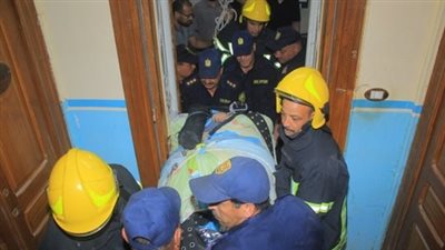 الداخلية تستجيب لاستغاثة مسن ومساعدته لنقله إلى المستشفى بالغربية