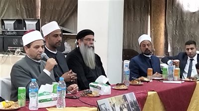 في حضور بيت العائلة، الإسماعيلية الأزهرية تكرم رئيس الإدارة المركزية لبلوغه سن التقاعد (فيديو وصور)